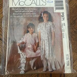 VINTAGE  MCCALL'S P971 GIRLS DRESS PATTERN UNCUT 2,3,4